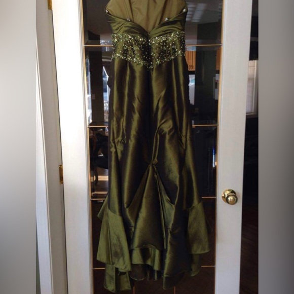 Tiffany Designs grad prom dress, size 4 - Picture 3 of 8